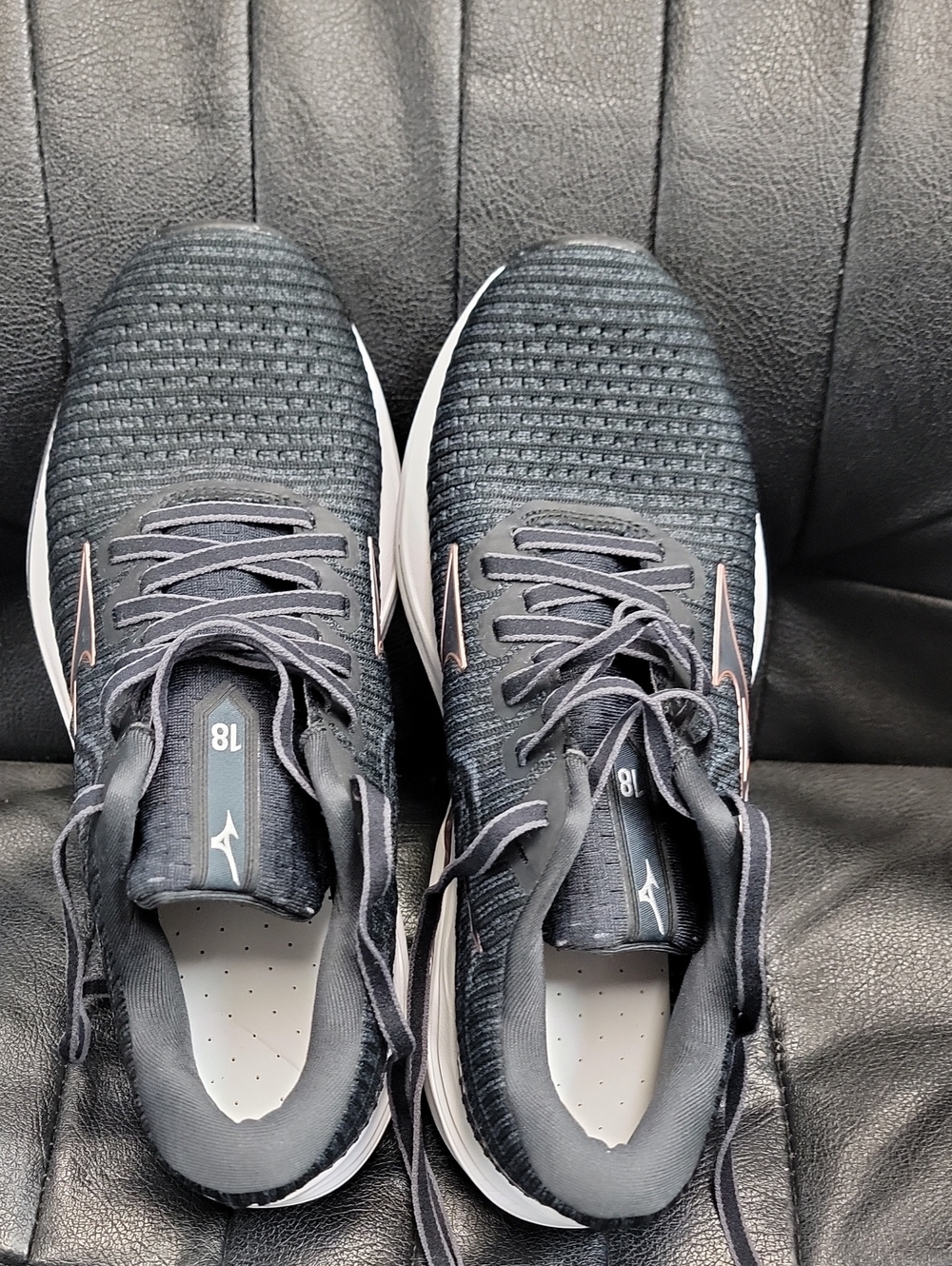 Mizuno Men’s Black Running Shoes with Rose-Gold Accents